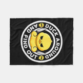 Duck Around And Find Out I Love Duck Lover Funny R フリースブランケット (正面(横))