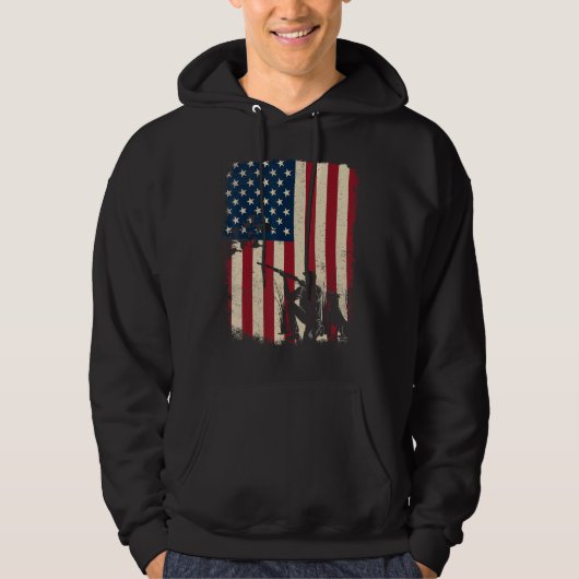 Duck Hunting Distressed Patriotic American Flag  H パーカ (正面)