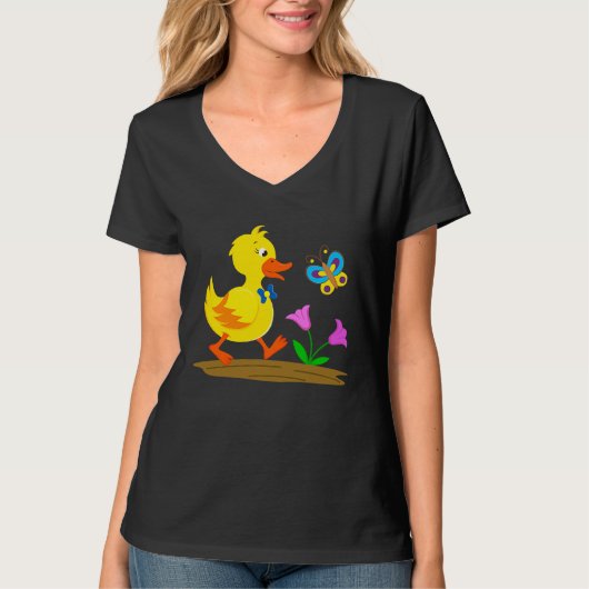 Duckling and butterfly cute baby duck tシャツ (正面)