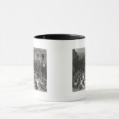 Dudleyの通り、7つのダイヤル マグカップ (中央)