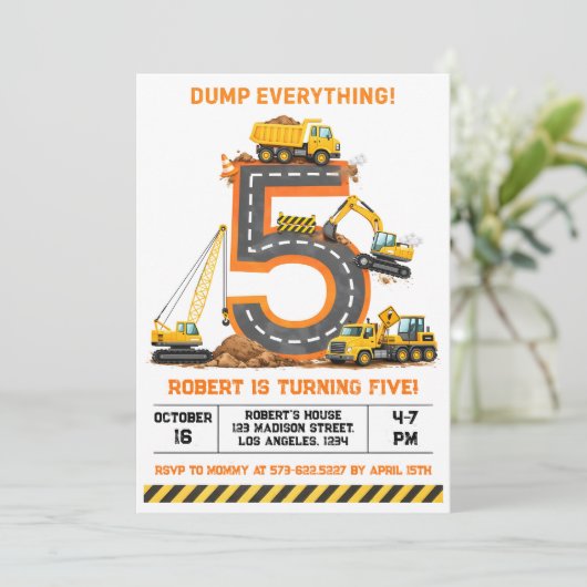 Dump Everything Construction Truck 5th Birthday 招待状 (スタンド正面)