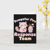 Dumpster Fire Resnse Team Raccoon Kawaii  カード (黄色い花)