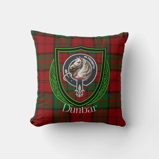Dunbar Scottish Clan Tartan & Crest クッション (正面)