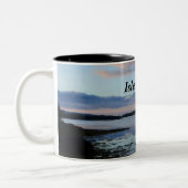 Dunveganの夜明け ツートーンマグカップ (左)