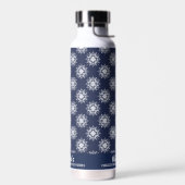 Dusty Blue Christmas Snowflake Monogram ウォーターボトル (左面)