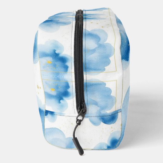 Dusty Blue Clouds Sprinkled Gold Frame Mäppchen  ドップキット (右)