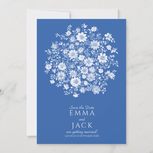Dusty Blue Floral Bouquet Save the Date Card セーブザデート (正面)