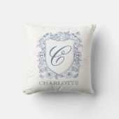Dusty Blue Floral Crest Monogram Name クッション (正面)