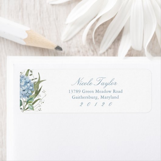 Dusty Blue Hydrangea Return Address Labels ラベル (インサイチュ)