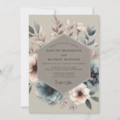 Dusty Blue Muted Bloom Wedding 招待状 (正面)