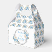 Dusty Blue Silver Elegant Flowers Birthday Party フェイバーボックス (裏面サイド)