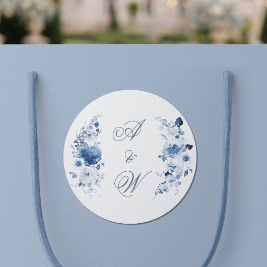 Dusty Blue Watercolor Floral Wedding Monogram ラウンドシール