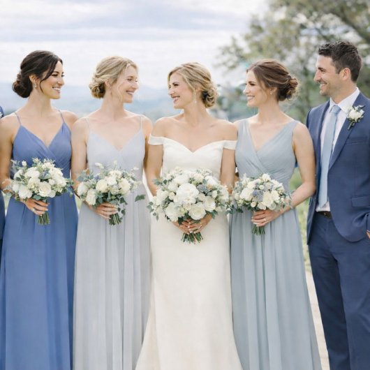 Dusty Blue Wedding Attire Card 招待状