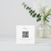 Dusty Blue Wildflower Crest Wedding QR Code RSVP  エンクロージャーカード (スタンド正面)