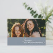 Dusty Blue Will You Be My Bridesmaid Proposal Card 招待状 (スタンド正面)