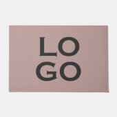 Dusty Pinkの会社カスタムまたはビジネスのロゴ ドアマット (正面)
