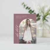 Dusty Purple彼女はそれを卒業アーチ写真ポストした ポストカード (スタンド正面)