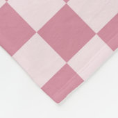 Dusty rose checkerboard pattern フリースブランケット (角)