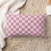 Dusty rose checkerboard pattern ランバークッション (ブランケット)