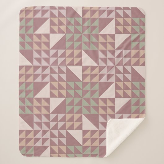 Dusty Rose Geometric Quilt Pattern シェルパブランケット (正面)