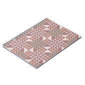 Dusty Rose Geometric Quilt Pattern ノートブック (左側)