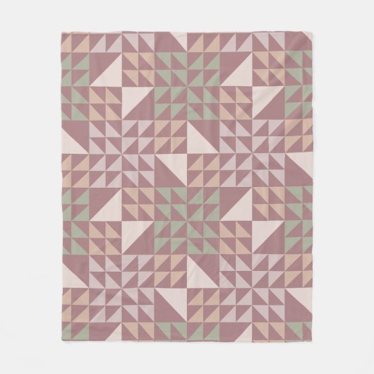 Dusty Rose Geometric Quilt Pattern フリースブランケット (正面)