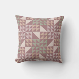 Dusty Rose Geometric Quilt Pattern Throw Pillow クッション