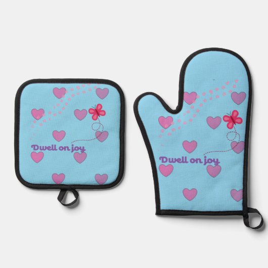 dwell on joy hearts and paw prints oven mitt  鍋つかみ&鍋敷きセット (正面)