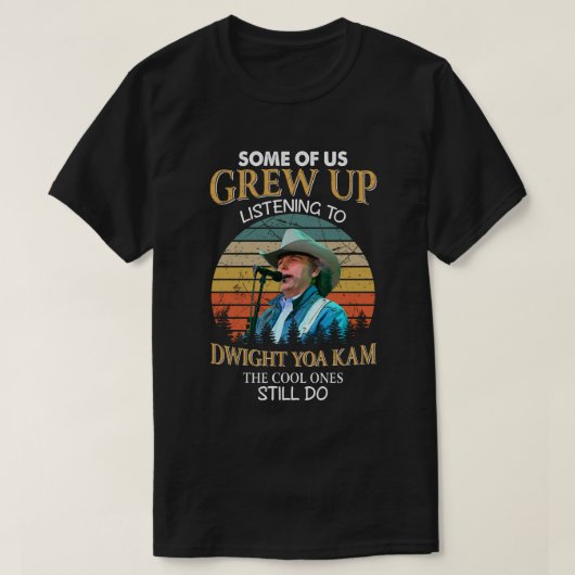 Dwight Yoakamギフトカッコいいは、まだヴィンテージをする。 Tシャツ (デザイン正面)