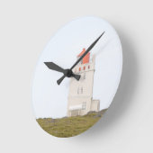 Dyrholaeyの灯台アイスランドの時計 ラウンド壁時計 (傾斜)