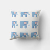 Eはエドワード男の赤ちゃん クッション (裏面)