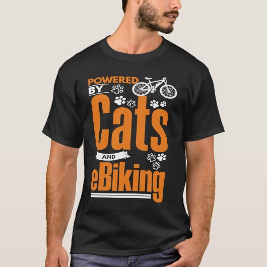 Eバイカー 猫 電動自転車 Eバイク Tシャツ (正面)