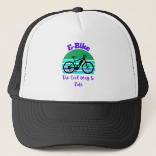 Eバイクでカッコいい進む キャップ