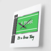 E St Clockファナートウォールズオブフェイムファナートトリビュート スクエア壁時計 (傾斜)