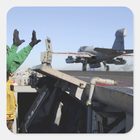 EA-6B Prowlerがフライトデッキから起動 スクエアシール (正面)