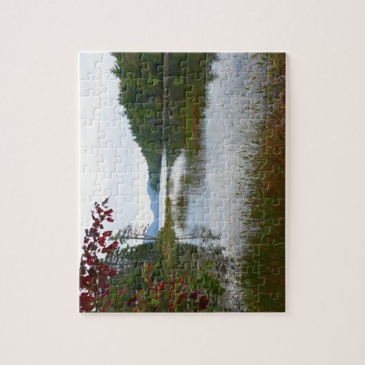 Eagle Lake and Red Maple Leaves II ジグソーパズル (縦)