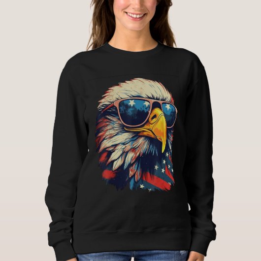 Eagle Proud Patriotic American US Flag 4th Of July スウェットシャツ (正面)