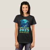 Earth Day Celebration 2023 Theme Restore Our Earth Tシャツ (正面フル)