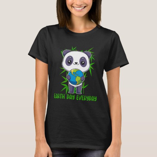 Earth Day Every Day Adorable Panda holding the Ear Tシャツ (正面)