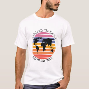 Earth Day World Map Vintage Sunset Silhouette Tシャツ