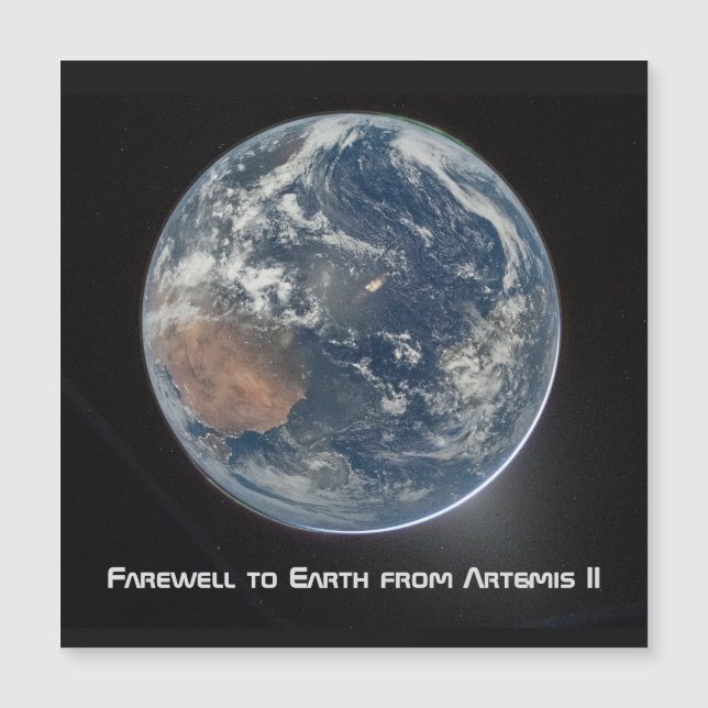 Earth From Artemis II (正面)