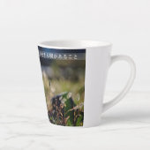 Earth’s Glow and Healing Japanese Flowers/EarthDay カフェラテマグ (右)