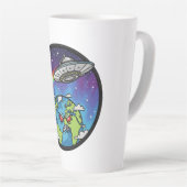 Earth vs UFO カフェラテマグ (右アングル)