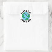 EarthDay Everyday EcoffriendlyアイコンHappy Earth Cli ラウンドシール (バッグ)