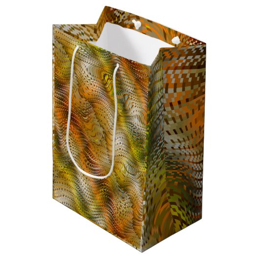 Earthtone Faux Snakeskin Gift Bag ミディアムペーパーバッグ (正面アングル)