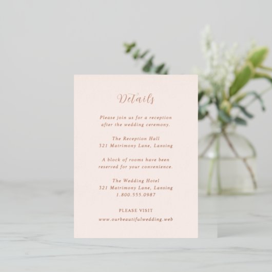 Earthy Neutral Modern Wedding Foil Enclosure Card 箔招待状ポストカード (立ち正面)