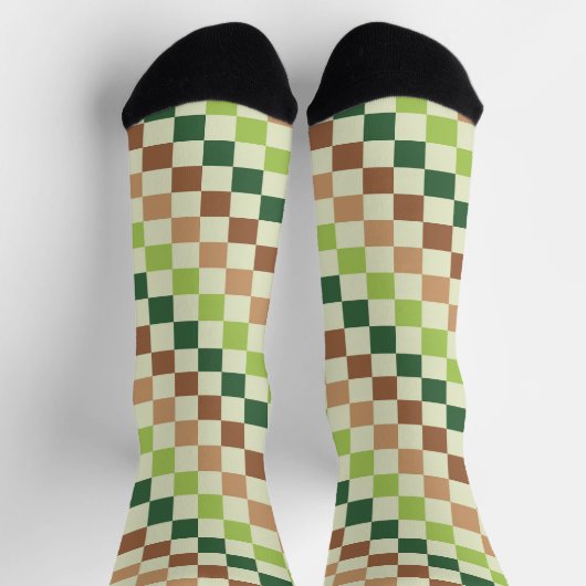 Earthy rainbow diagonal checkerboard pattern ソックス (上部)