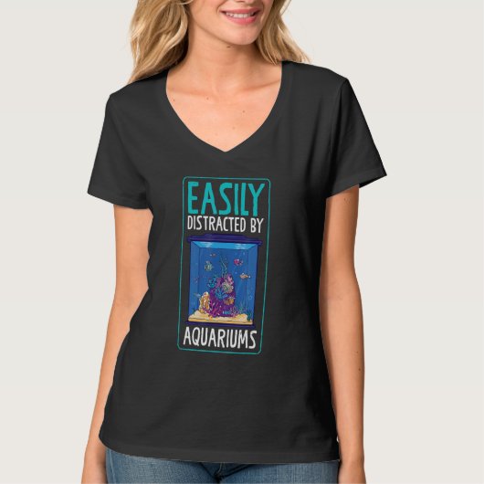 Easily Distracted By Aquariums Coral Reefs Tシャツ (正面)