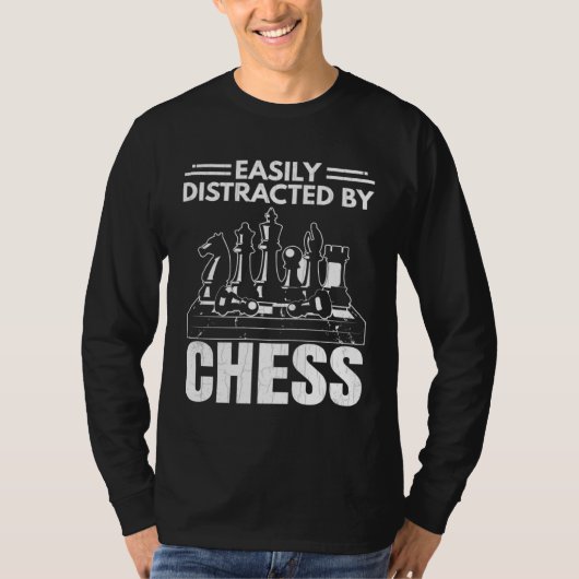 Easily Distracted By Chess Sports Player Coach Gr Tシャツ (正面)