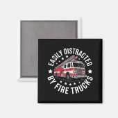 Easily Distracted By Fire Trucks Design マグネット (正面/裏面)